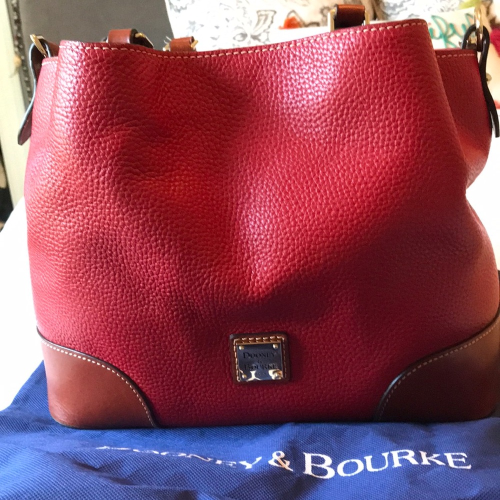 EUC DOONEY & BOURKE SATCHEL